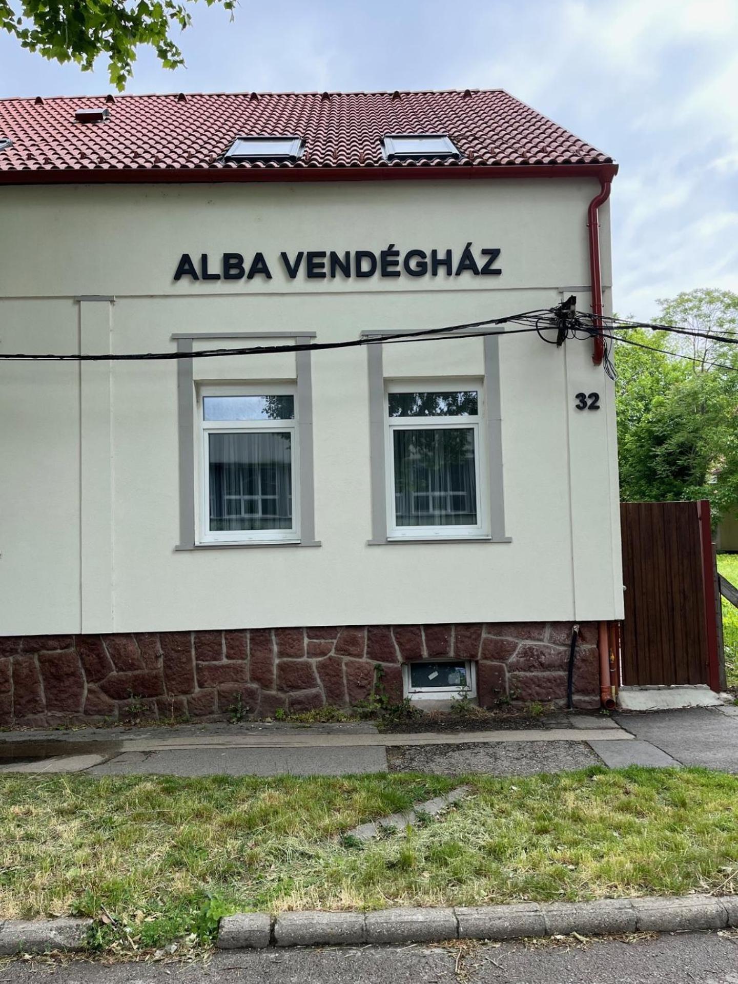 Alba Vendeghaz Otel İstolni Belgrad Dış mekan fotoğraf