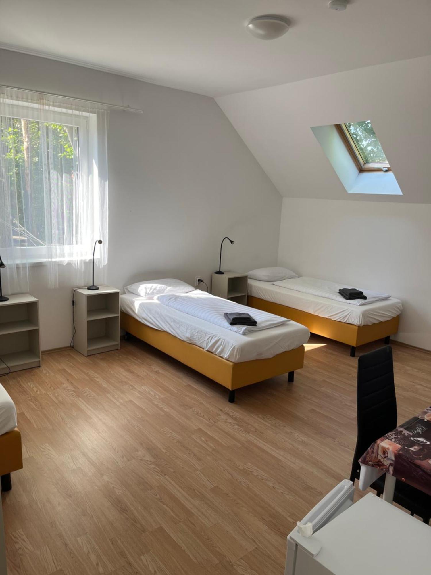 Alba Vendeghaz Otel İstolni Belgrad Dış mekan fotoğraf